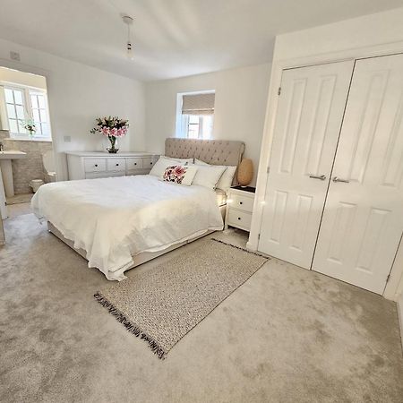 Bicester Kingsmere Accommodation With Ensuite エクステリア 写真